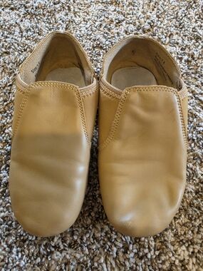 Kids Dance Shoes Tan Slip-On Leather Kids Size 1.5
